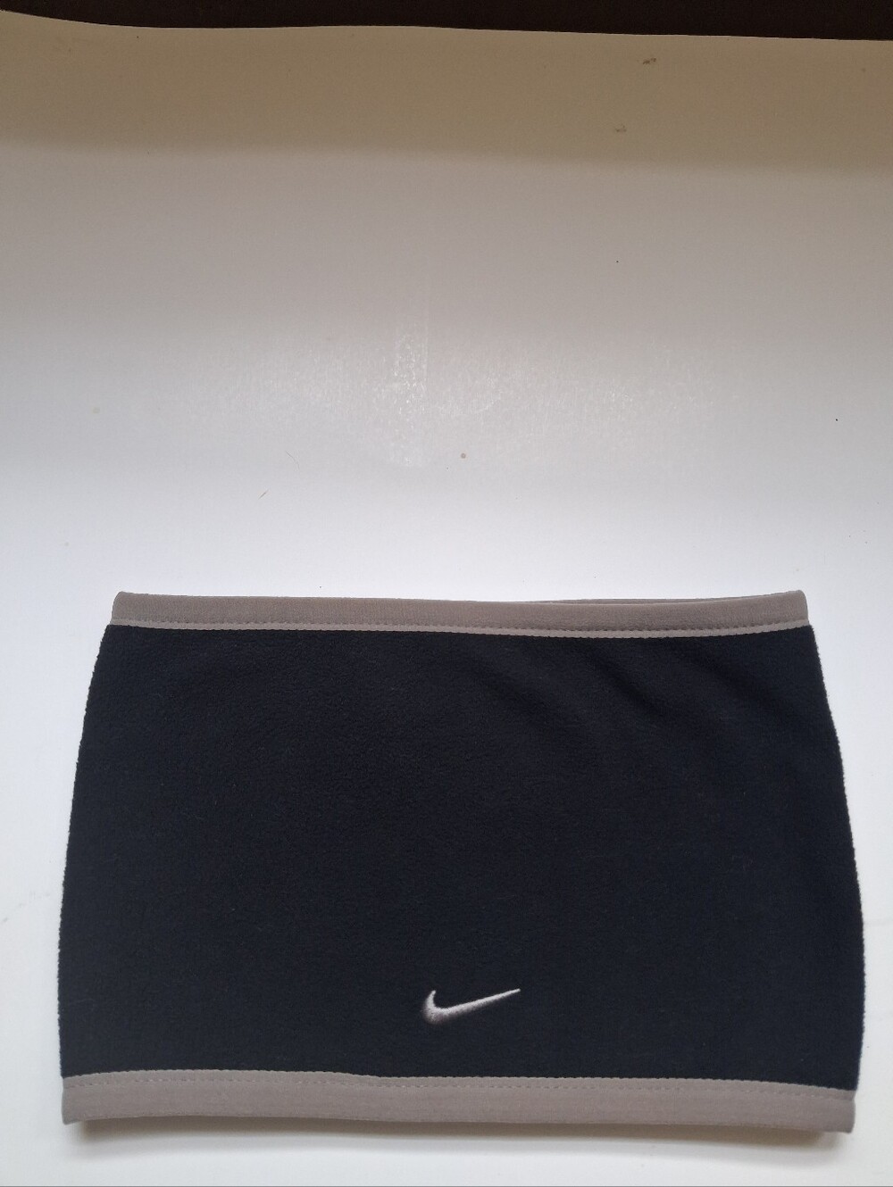 Nike Reversible Fleece Neck Warmer Gaiter Gray Black Waffle Knit Unisex